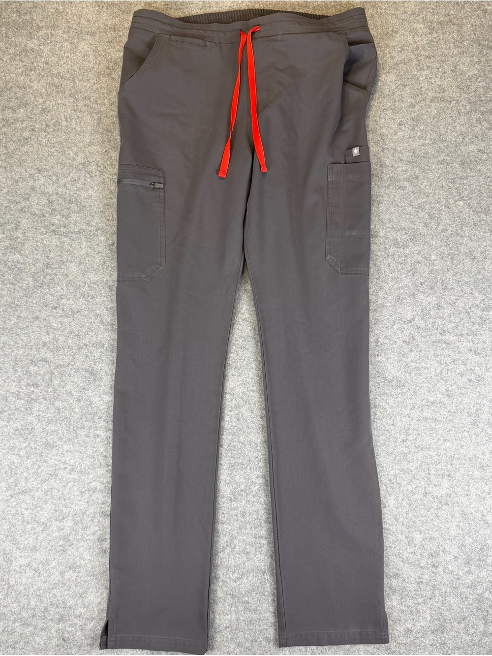FIGS Technical Collection Men’s MT Tall Charcoal Gray Scrub Pants Drawstring